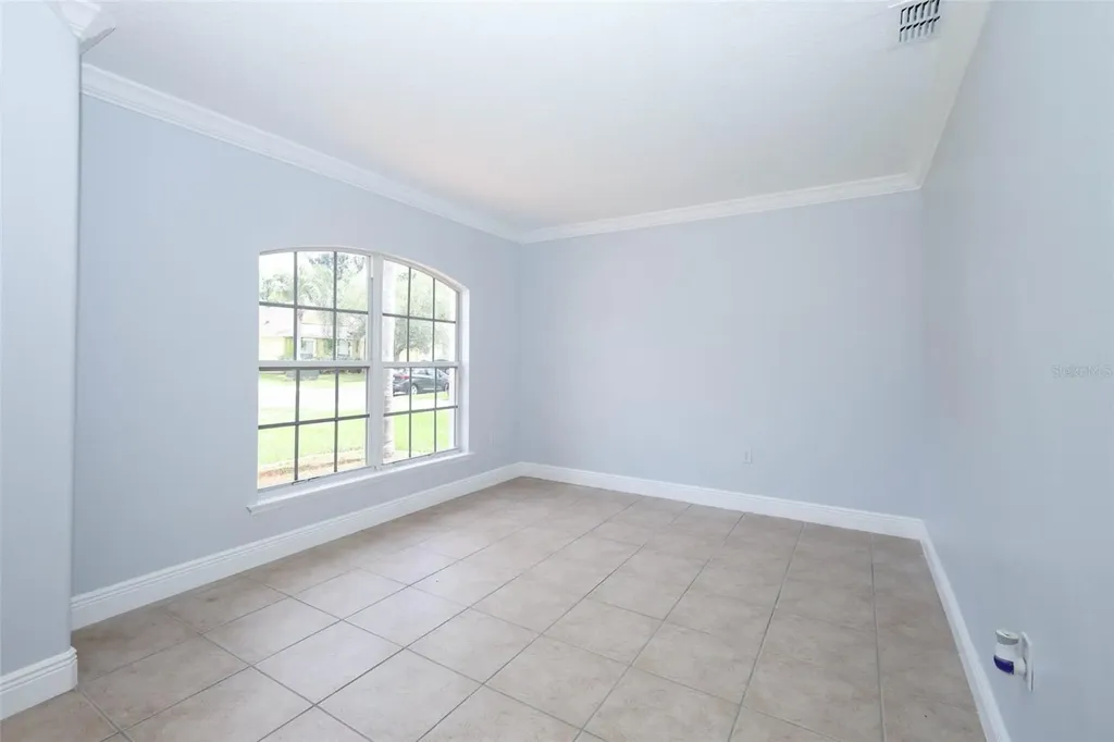 2106 The Oaks Boulevard Kissimmee FL 34746