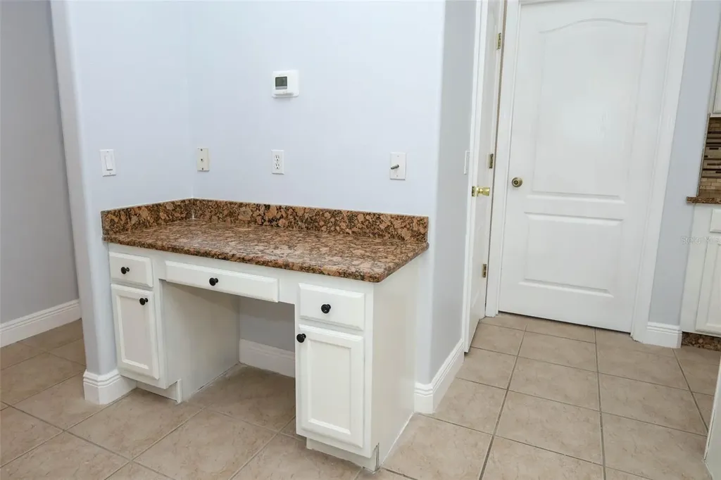 2106 The Oaks Boulevard Kissimmee FL 34746