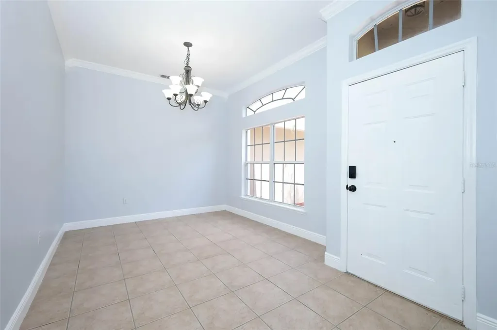 2106 The Oaks Boulevard Kissimmee FL 34746
