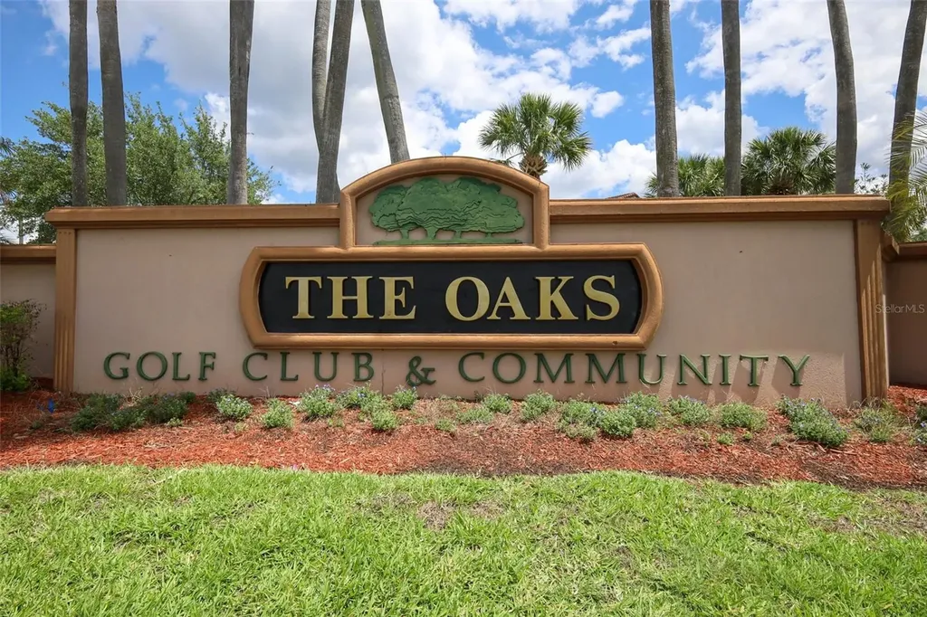2106 The Oaks Boulevard Kissimmee FL 34746