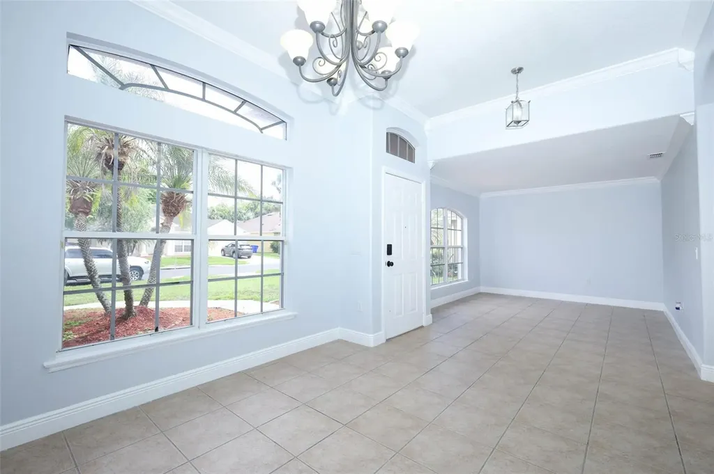 2106 The Oaks Boulevard Kissimmee FL 34746