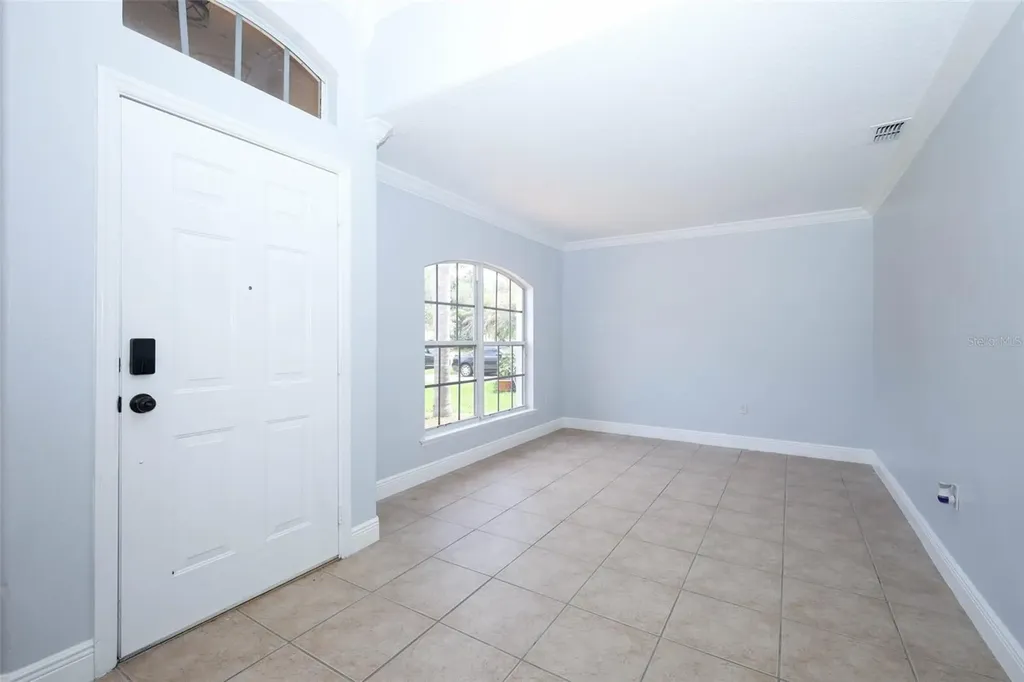 2106 The Oaks Boulevard Kissimmee FL 34746