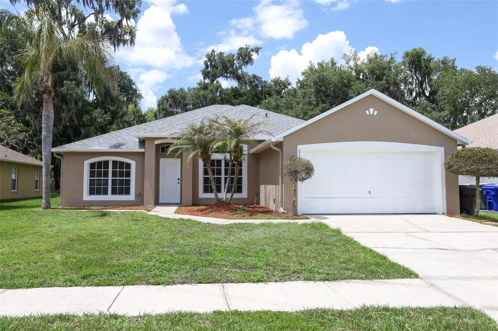 2106 The Oaks Boulevard Kissimmee FL 34746