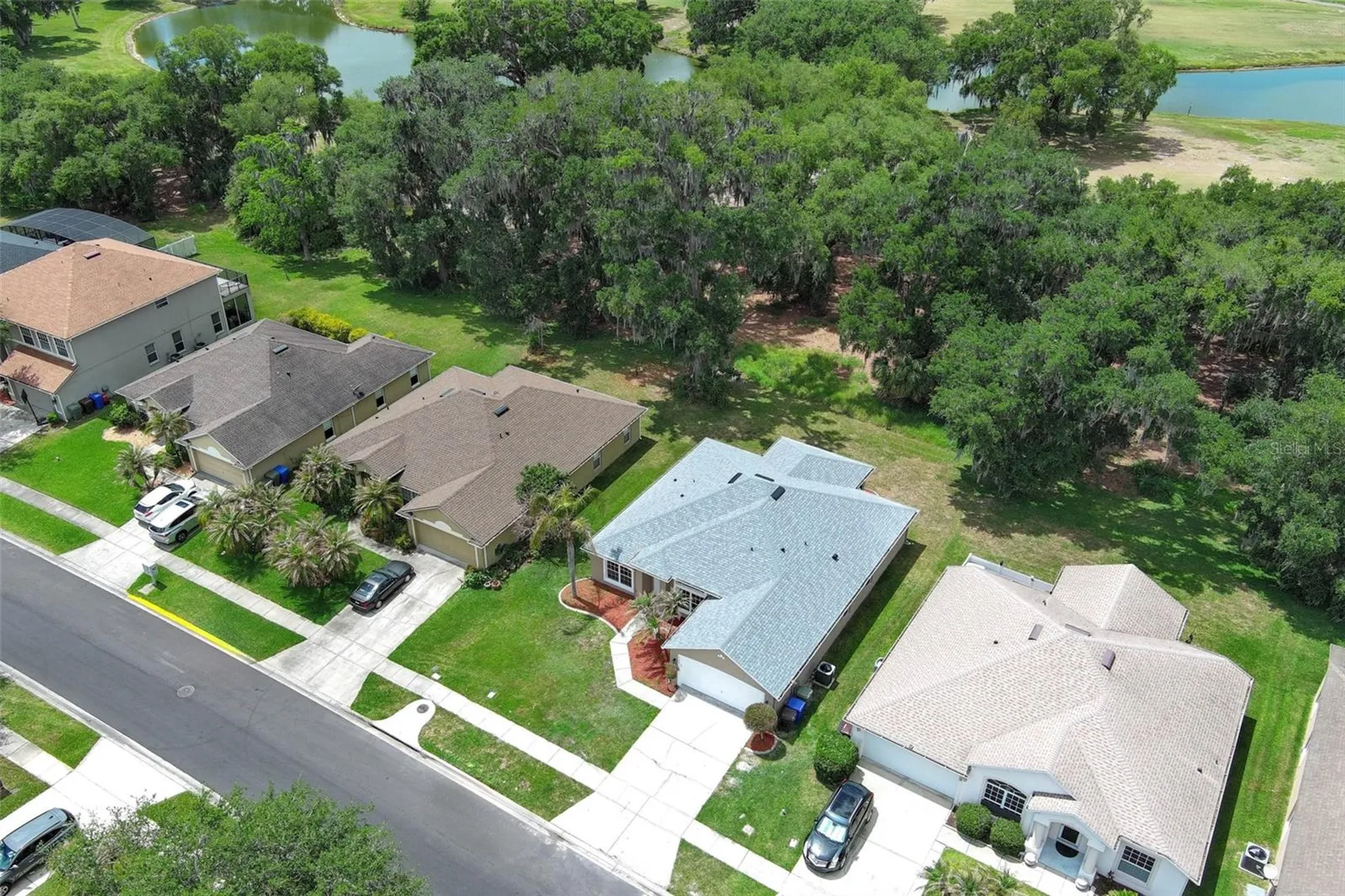 2106 The Oaks Boulevard Kissimmee FL 34746
