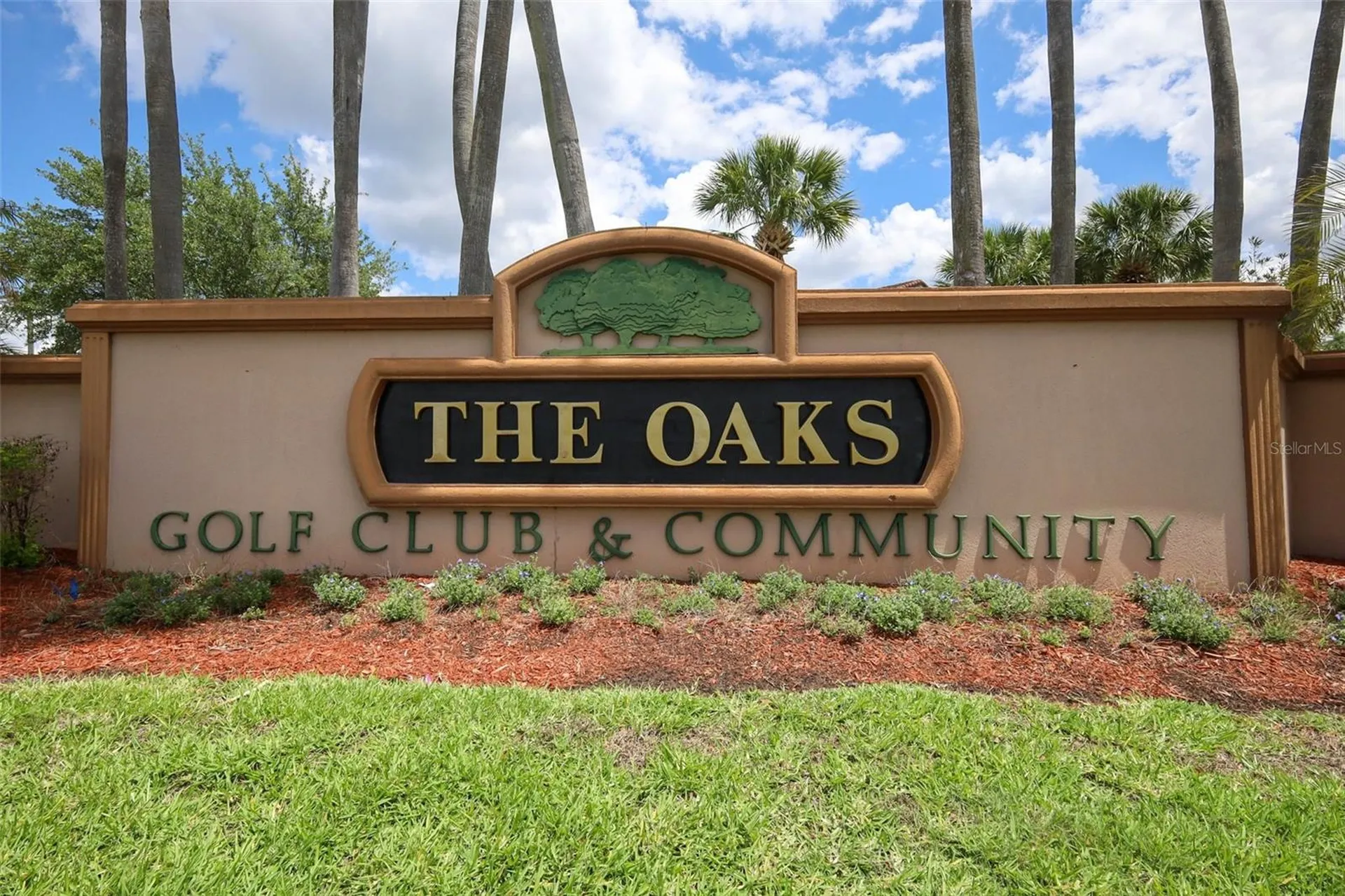 2106 The Oaks Boulevard Kissimmee FL 34746