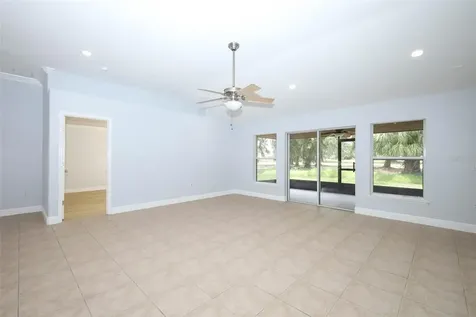 2106 The Oaks Boulevard Kissimmee FL 34746