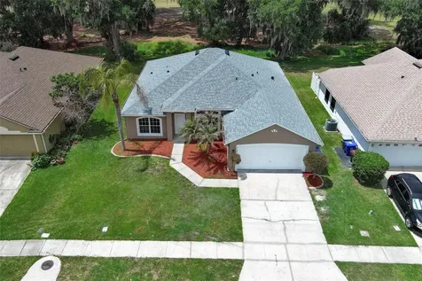 2106 The Oaks Boulevard Kissimmee FL 34746