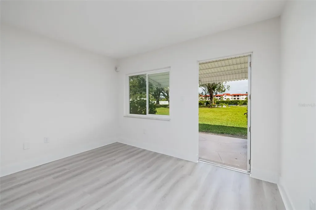4550 Overlook Drive NE St Petersburg FL 33703