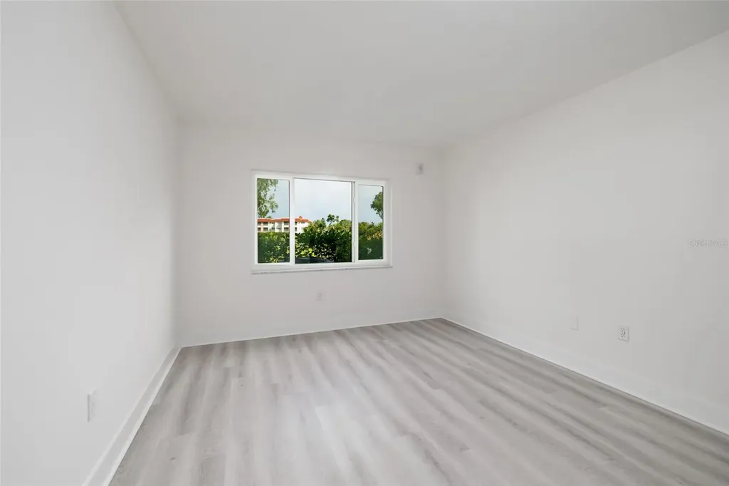 4550 Overlook Drive NE St Petersburg FL 33703