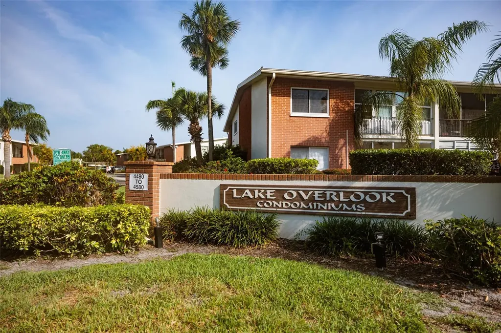 4550 Overlook Drive NE St Petersburg FL 33703