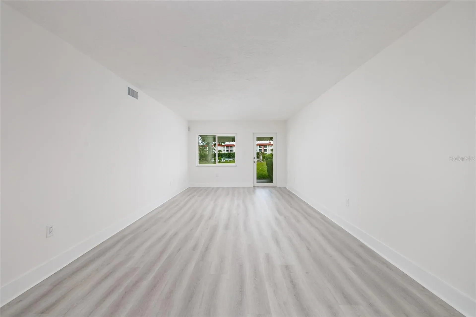 4550 Overlook Drive NE St Petersburg FL 33703