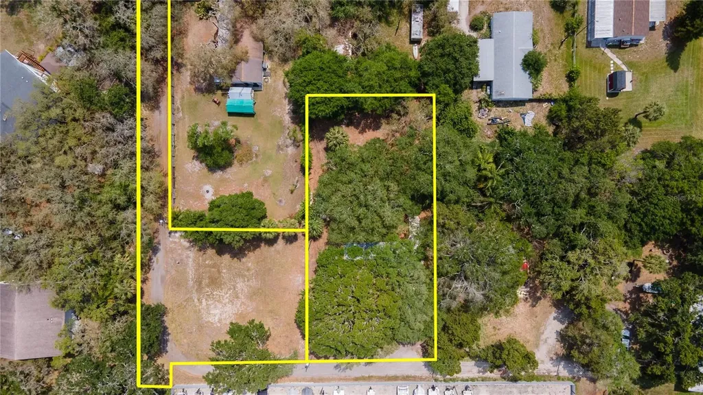 1810, 1814 Cemetery Road Holiday FL 34691