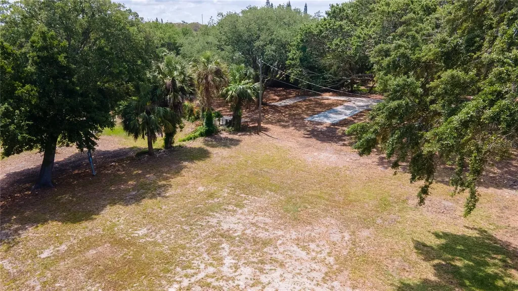 1810, 1814 Cemetery Road Holiday FL 34691