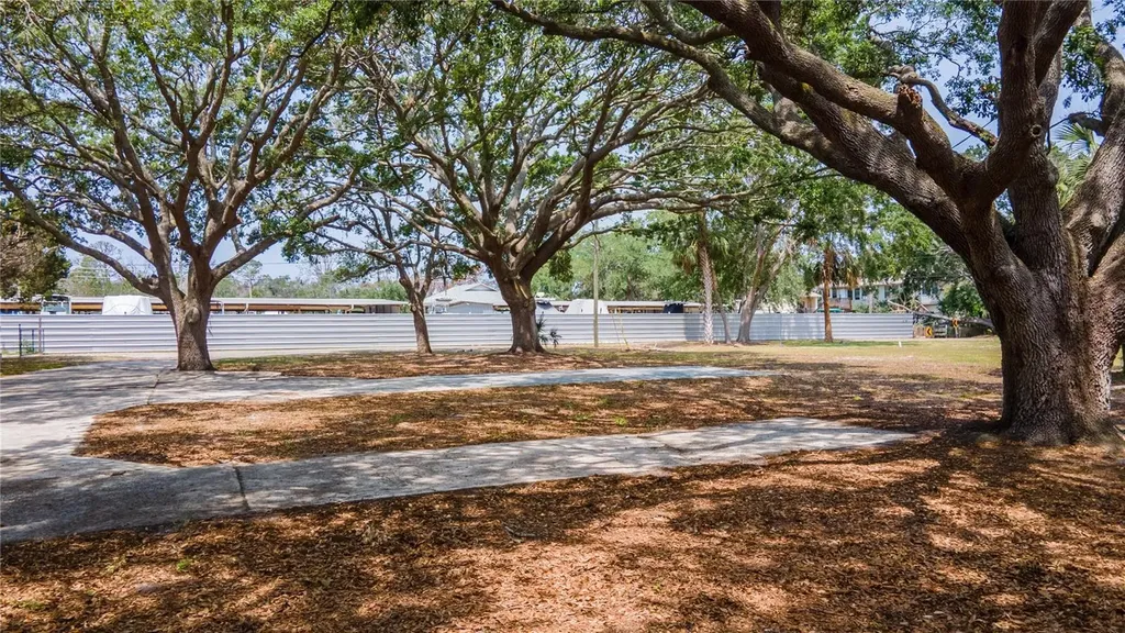 1810, 1814 Cemetery Road Holiday FL 34691