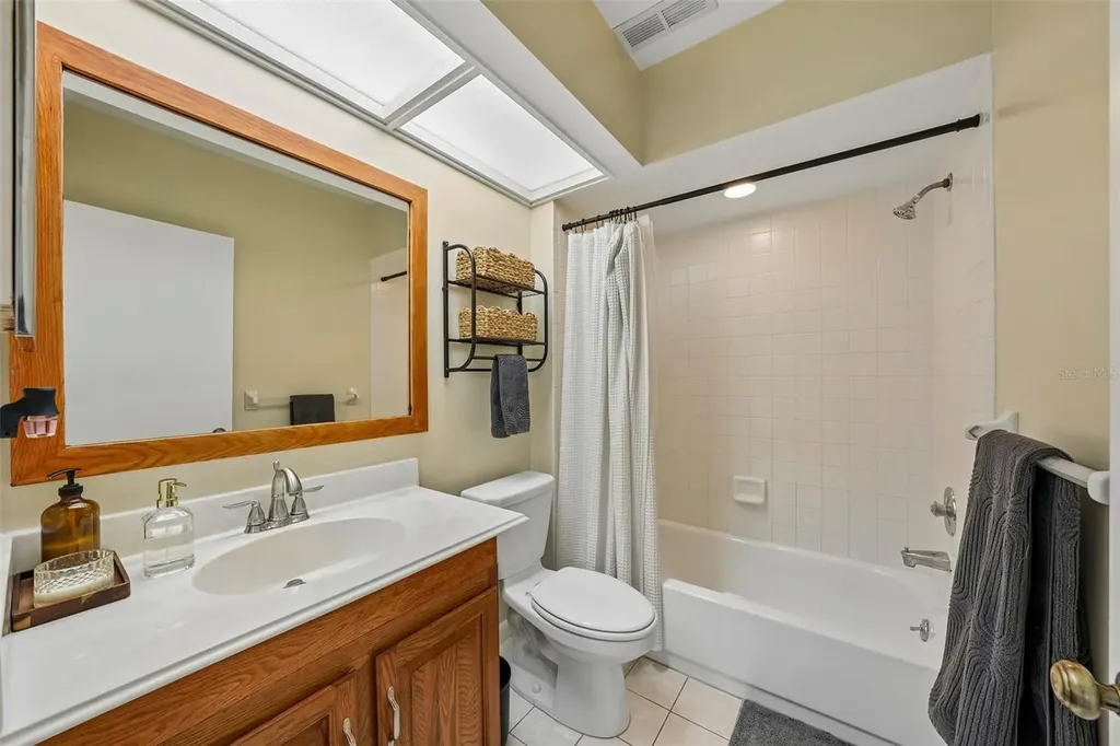 8727 Bardmoor Place Seminole FL 33777