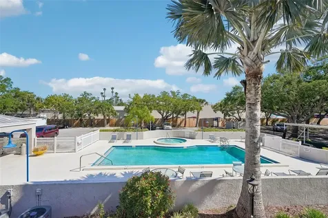8727 Bardmoor Place Seminole FL 33777