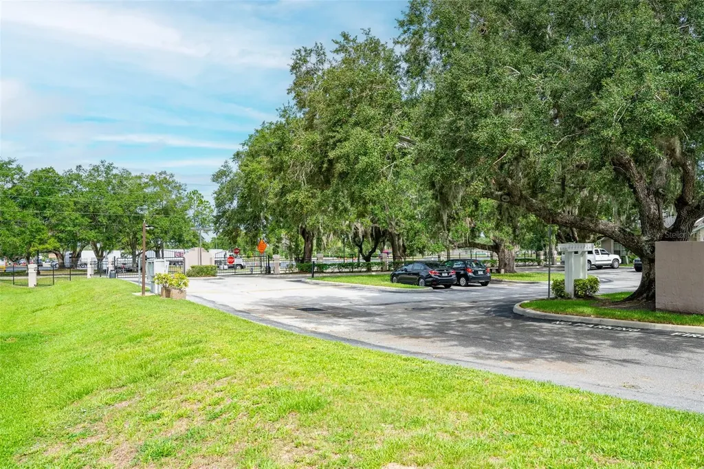 1624 Windsor Oak Court Kissimmee FL 34744