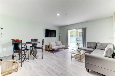 1624 Windsor Oak Court Kissimmee FL 34744