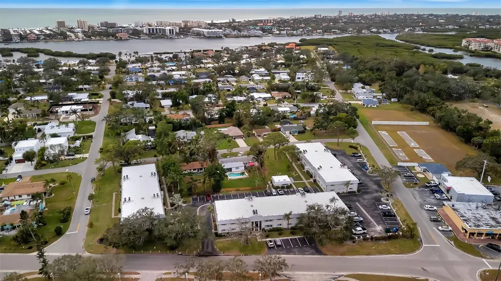 5800 Hollywood Boulevard Sarasota FL 34231