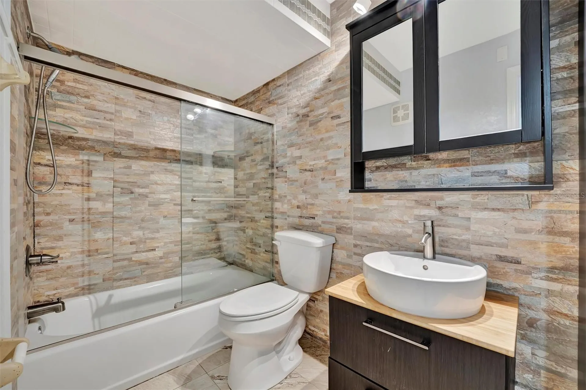 5800 Hollywood Boulevard Sarasota FL 34231