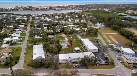 5800 Hollywood Boulevard Sarasota FL 34231