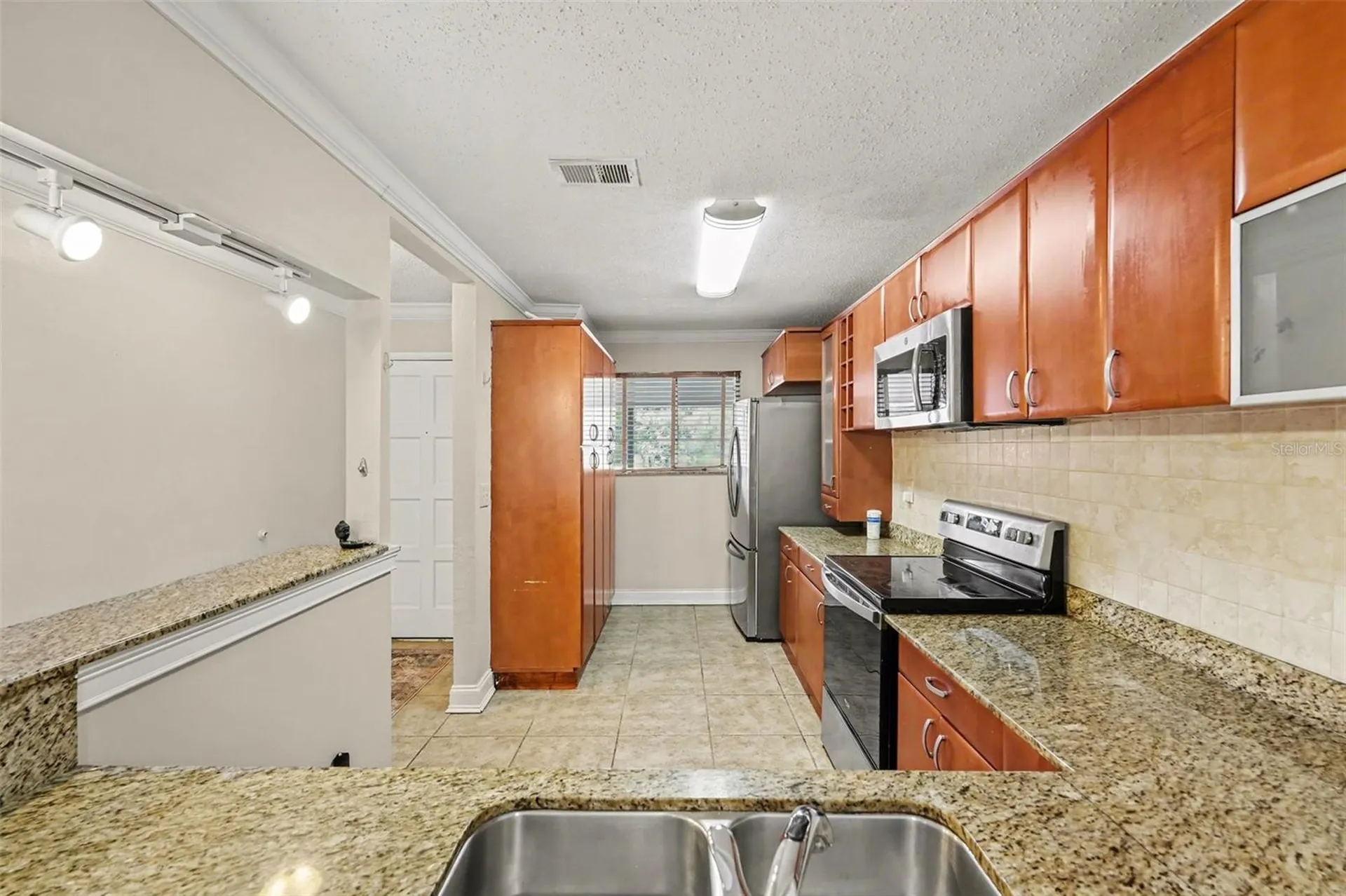 6334 Newtown Circle Tampa FL 33615