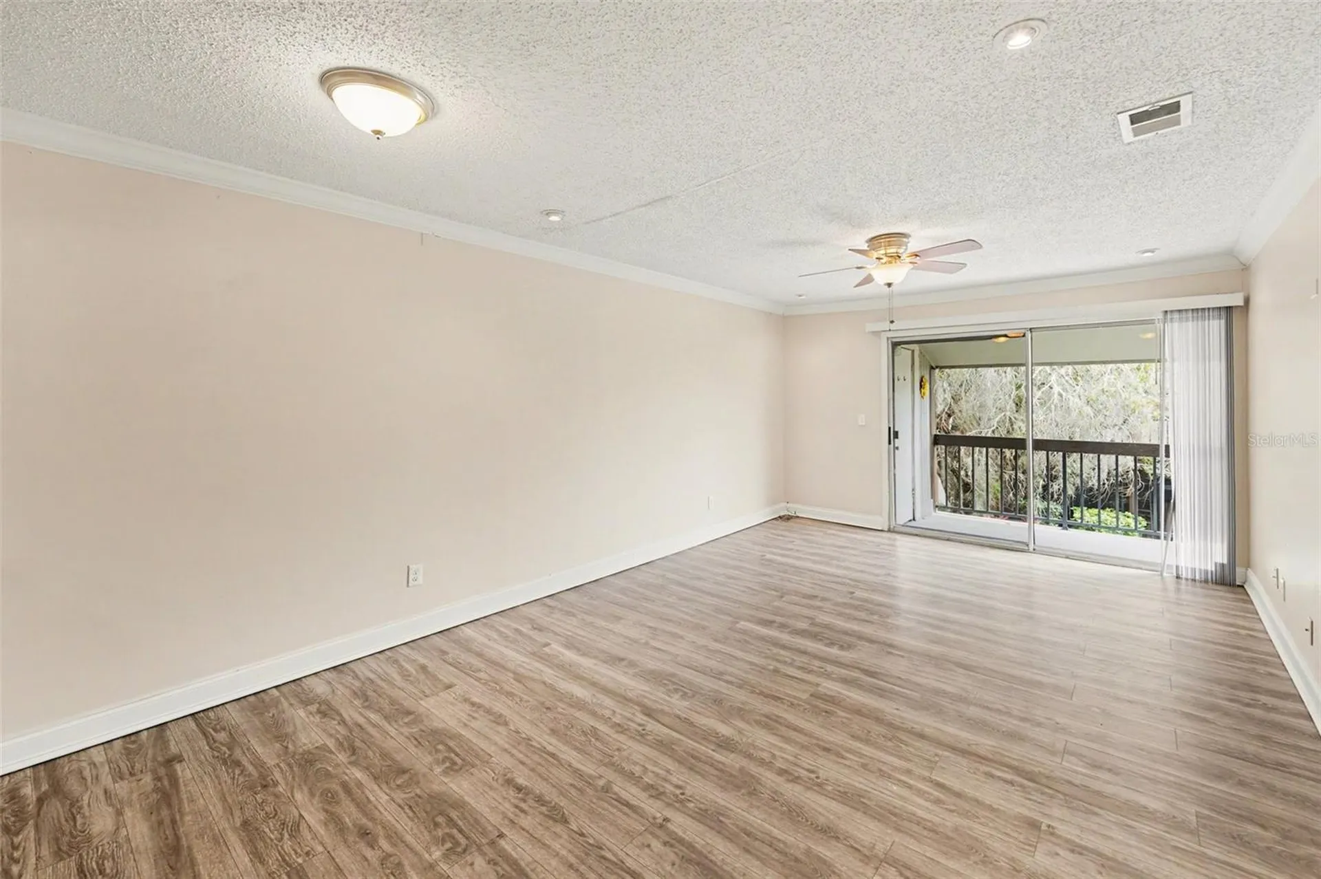 6334 Newtown Circle Tampa FL 33615