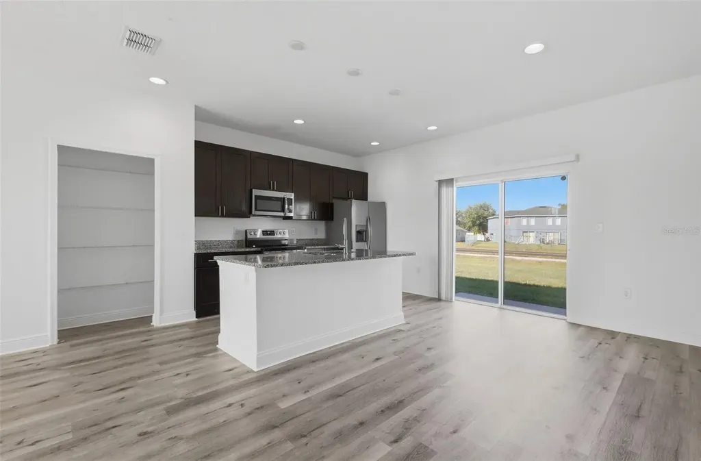 105 Cimarron Lane Kissimmee FL 34759