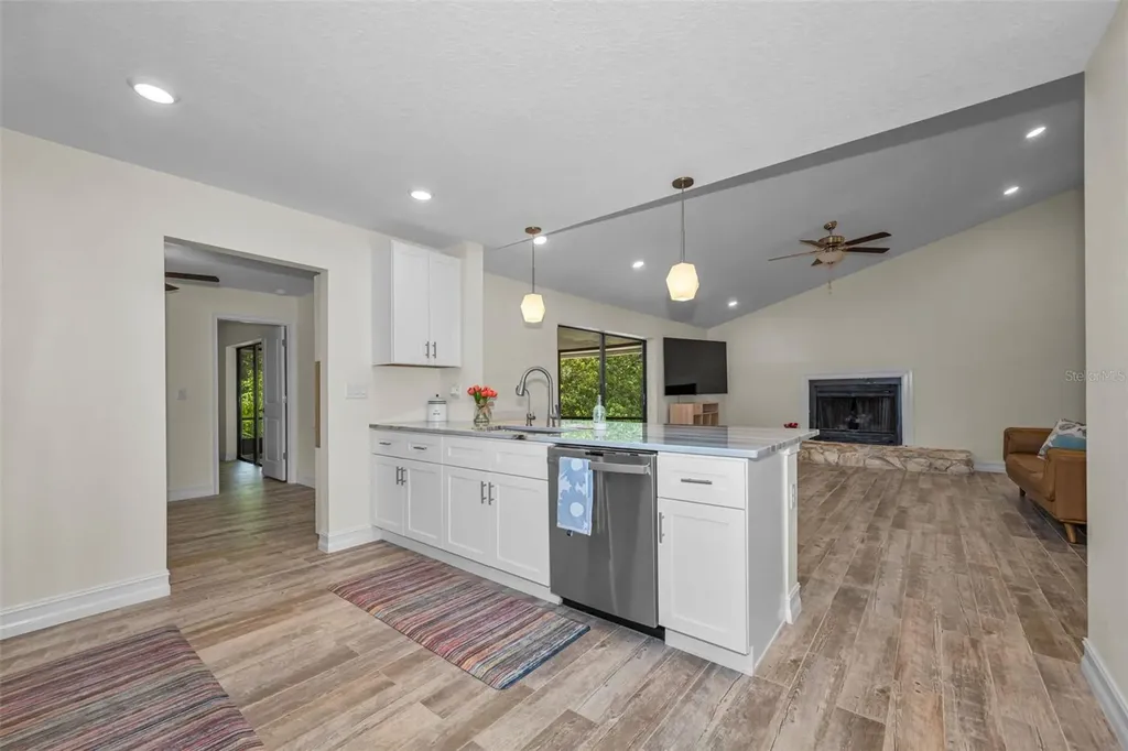 21823 Shamu Drive Land O Lakes FL 34639