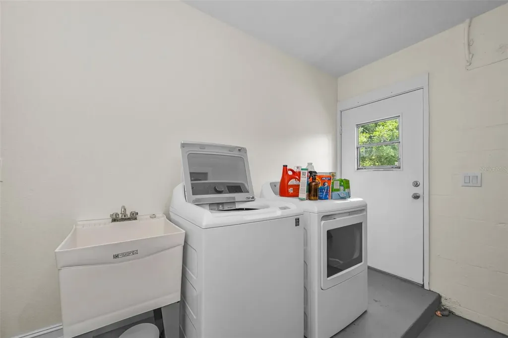 21823 Shamu Drive Land O Lakes FL 34639