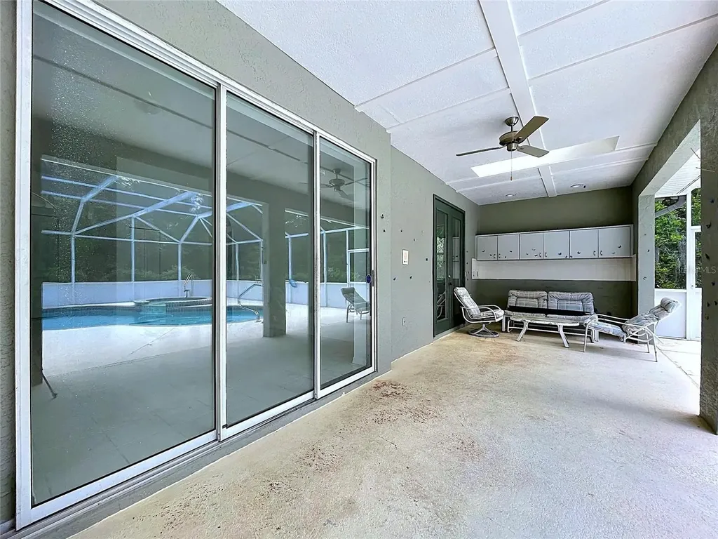 464 E Liberty Street Hernando FL 34442