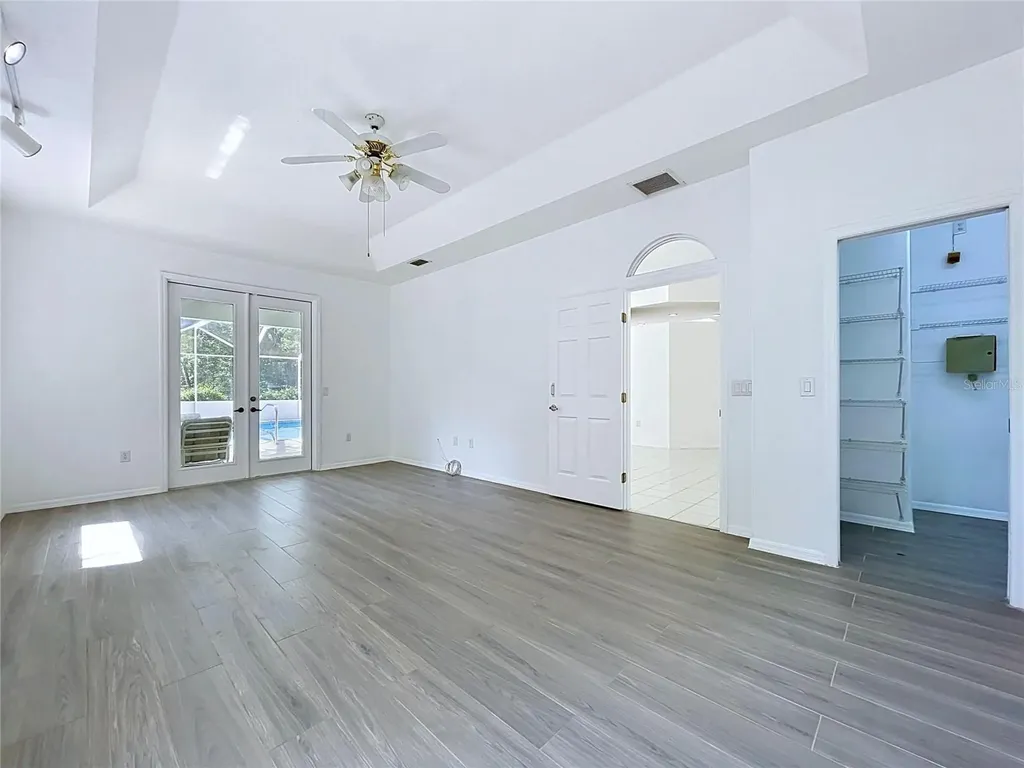 464 E Liberty Street Hernando FL 34442