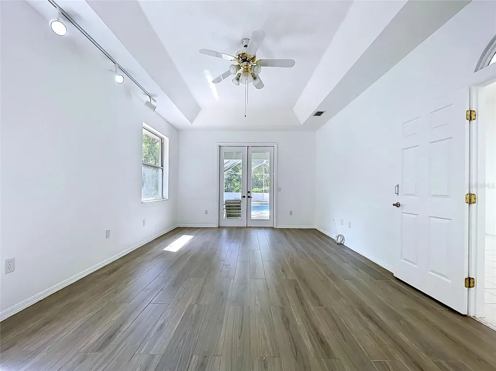 464 E Liberty Street Hernando FL 34442