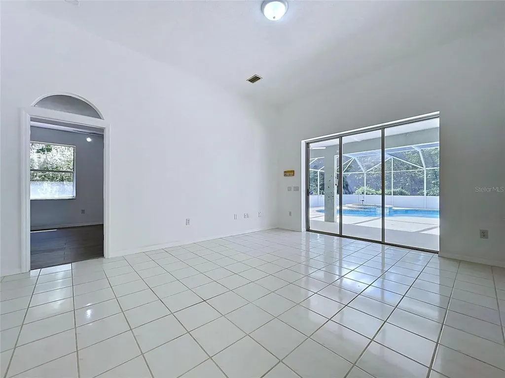 464 E Liberty Street Hernando FL 34442