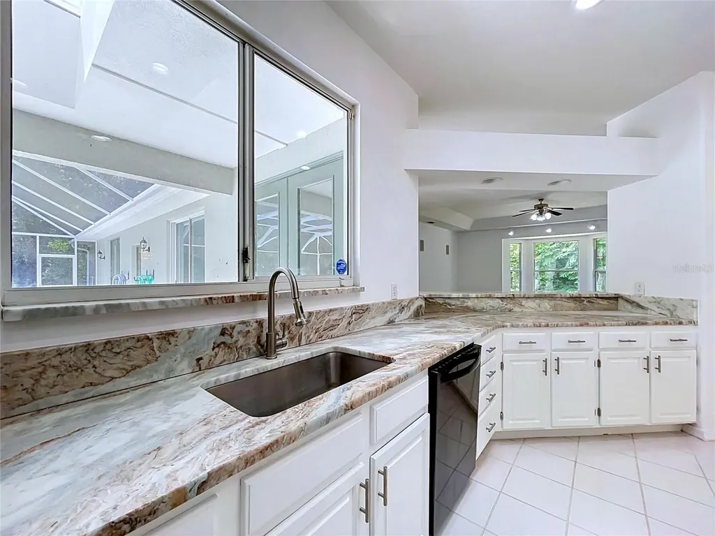 464 E Liberty Street Hernando FL 34442