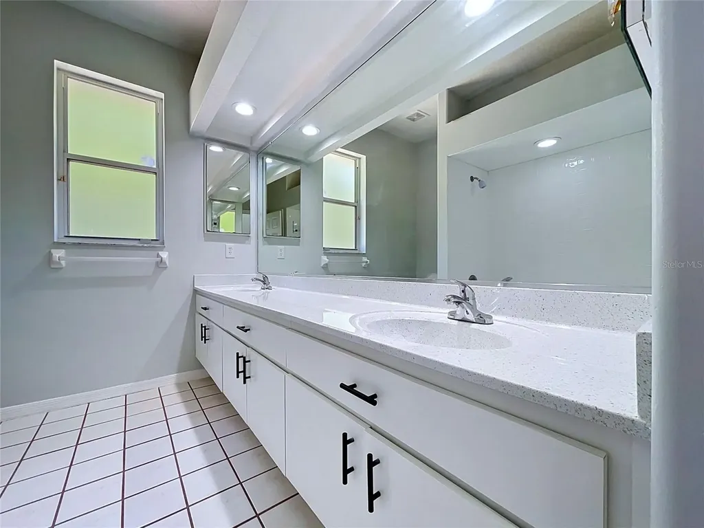 464 E Liberty Street Hernando FL 34442