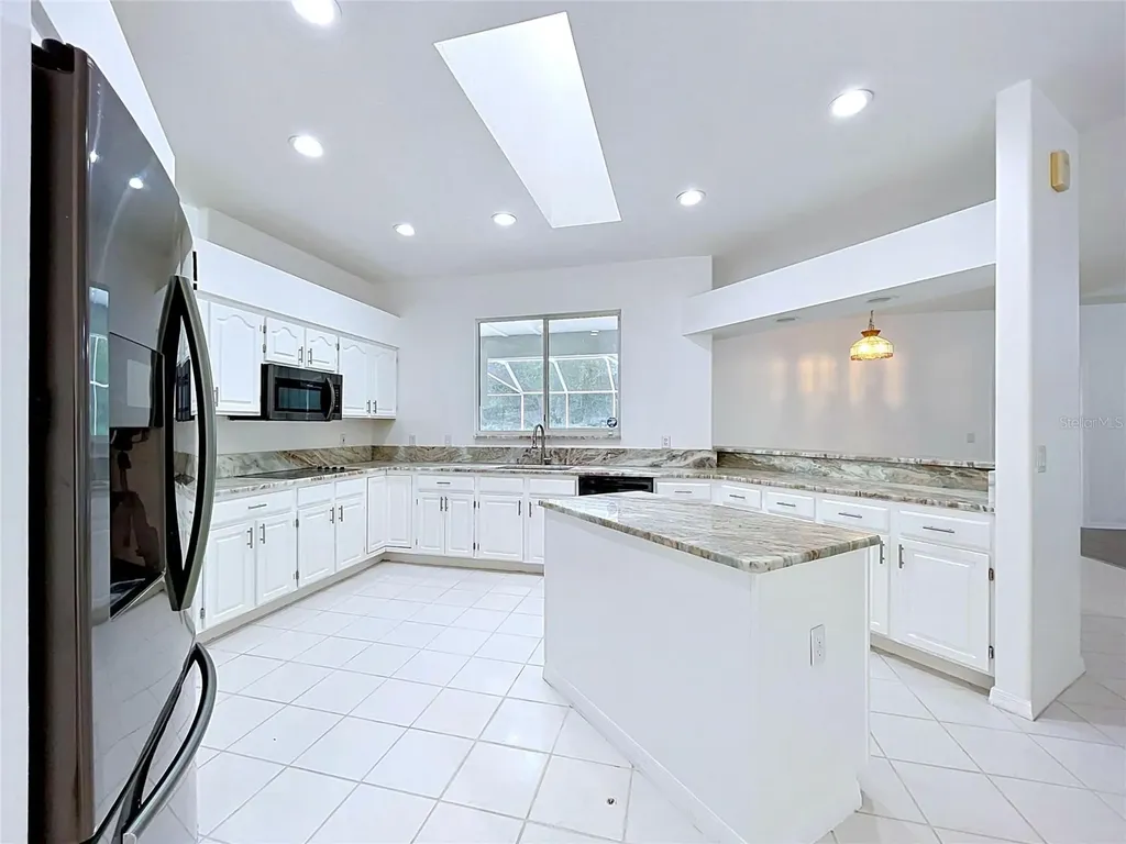 464 E Liberty Street Hernando FL 34442