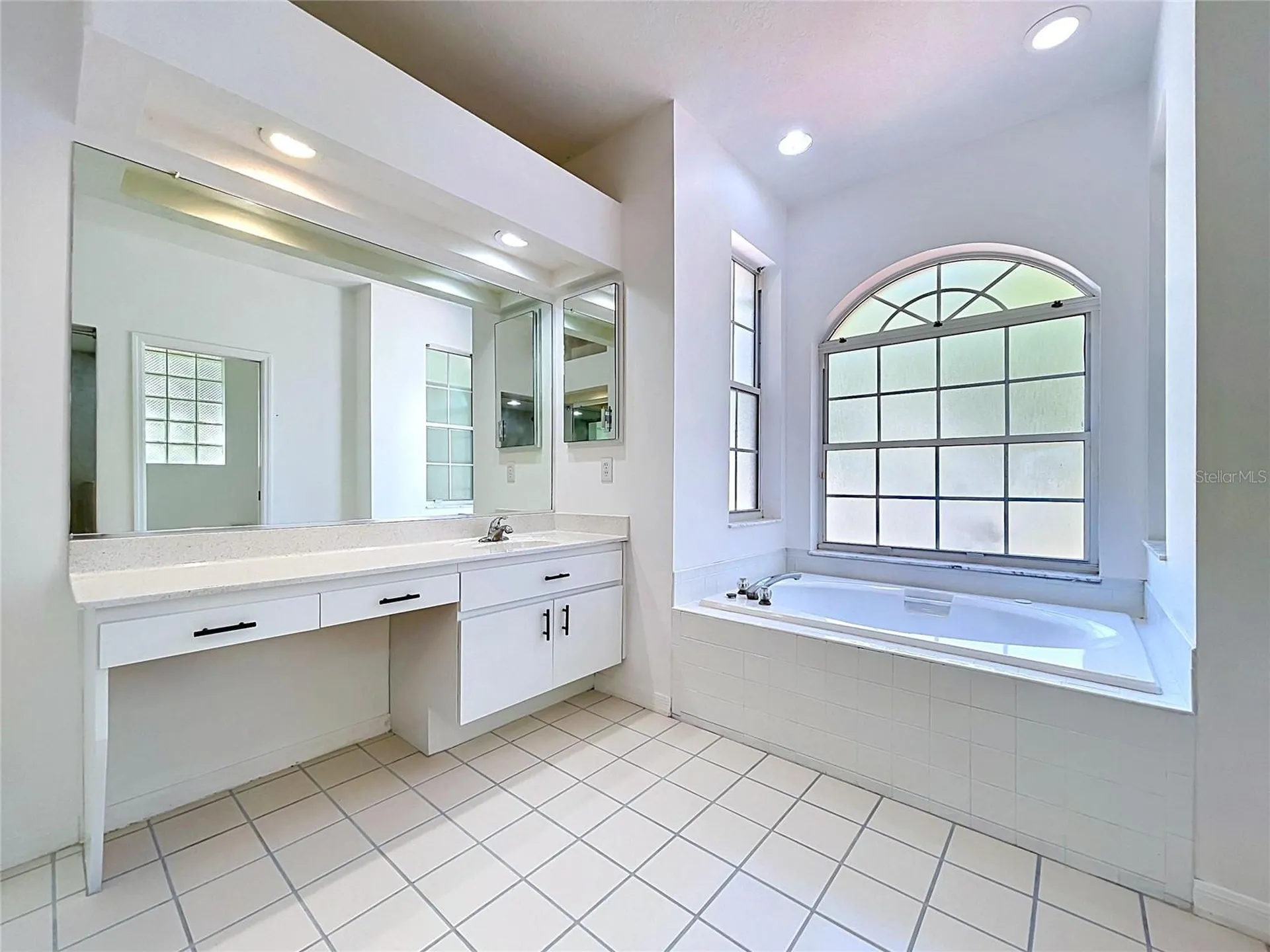 464 E Liberty Street Hernando FL 34442