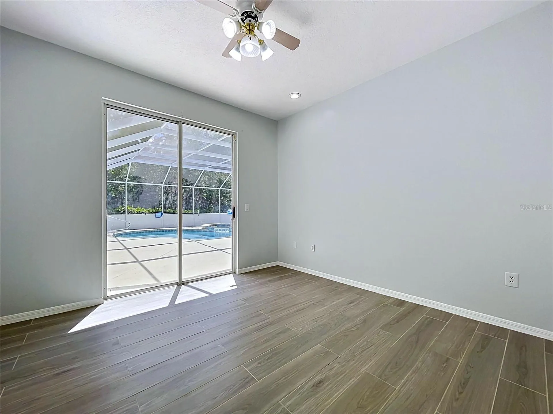 464 E Liberty Street Hernando FL 34442
