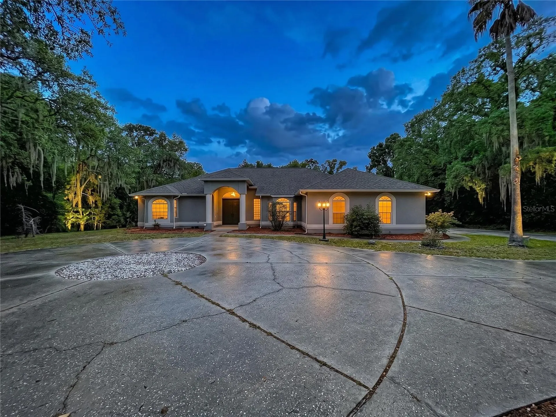 464 E Liberty Street Hernando FL 34442