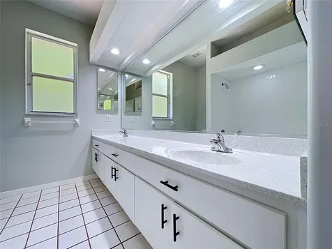 464 E Liberty Street Hernando FL 34442
