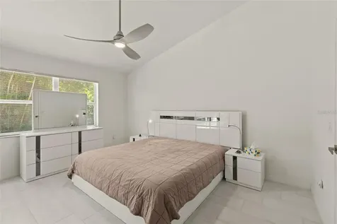5623 Monte Rosso Road Sarasota FL 34243
