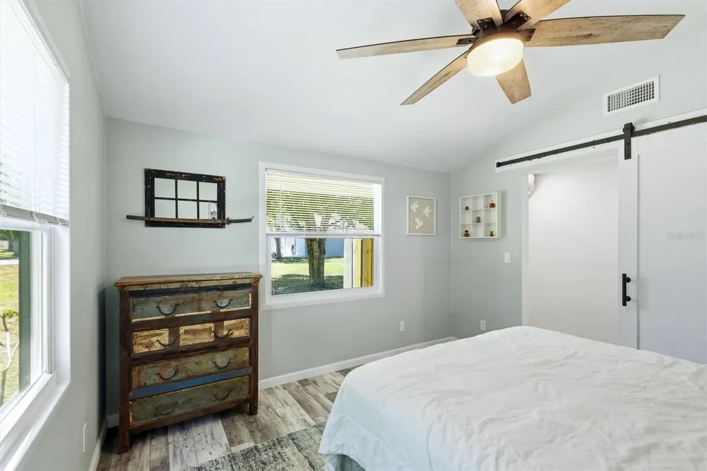 4300 Eastern Parkway Sarasota FL 34233