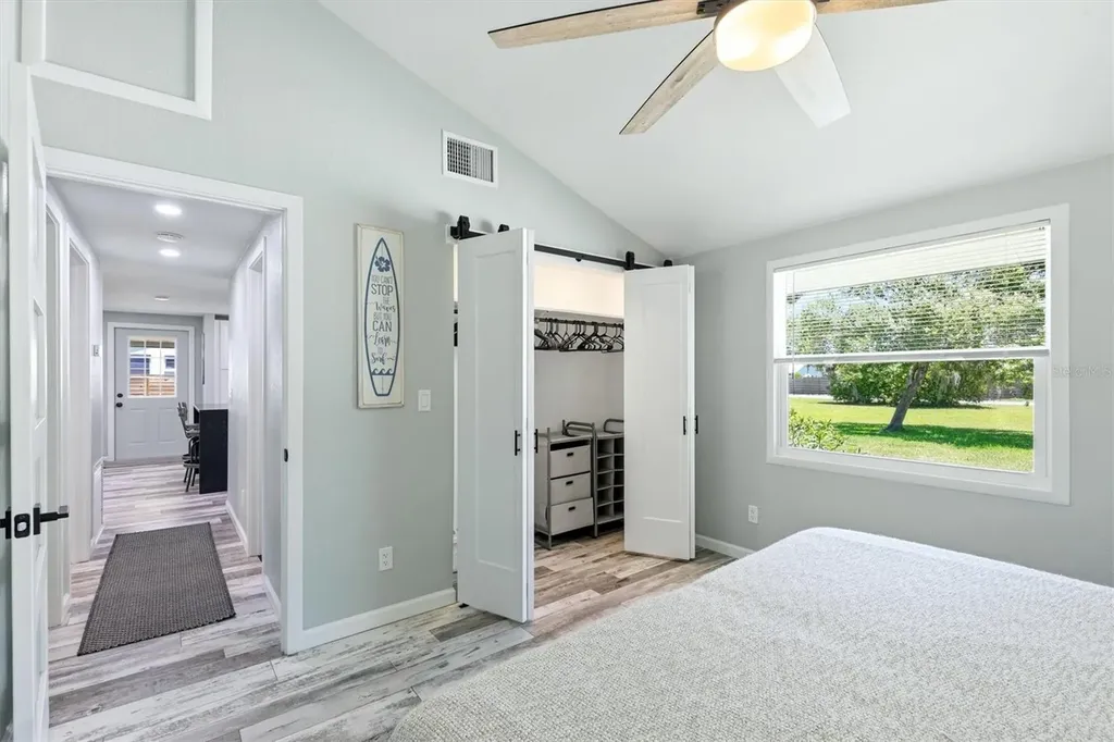 4300 Eastern Parkway Sarasota FL 34233