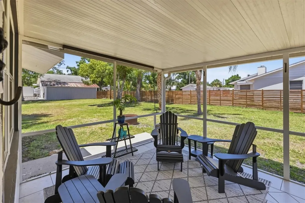 4300 Eastern Parkway Sarasota FL 34233
