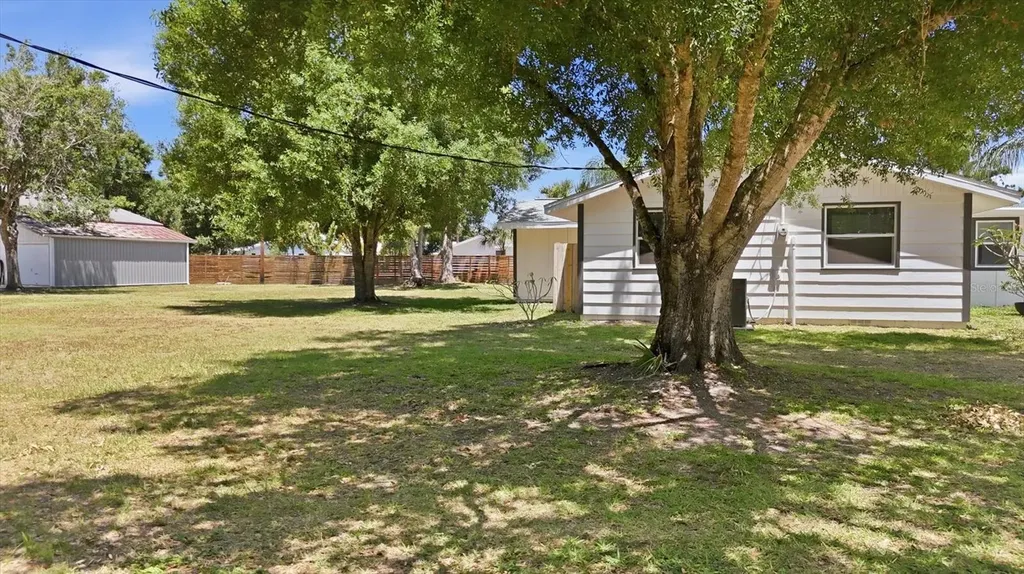 4300 Eastern Parkway Sarasota FL 34233