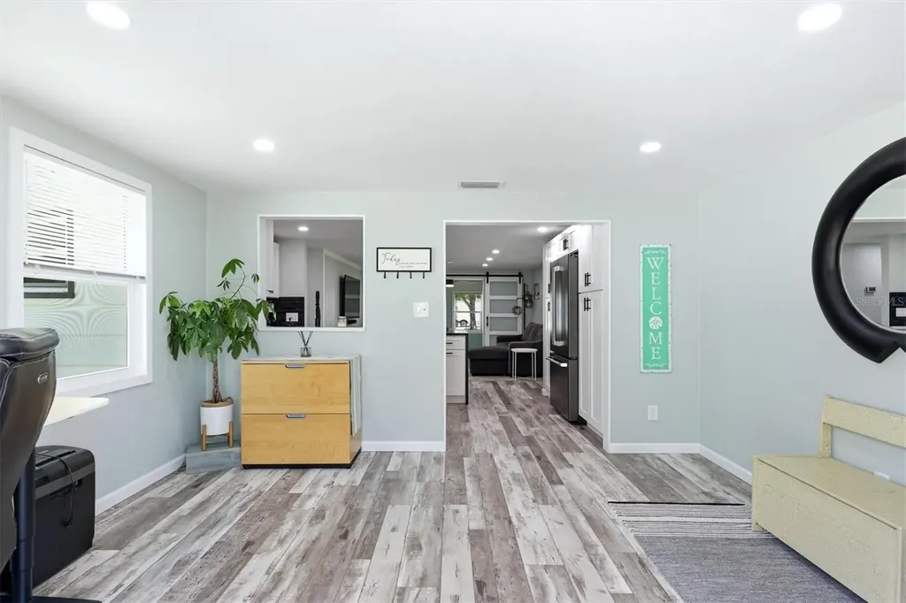 4300 Eastern Parkway Sarasota FL 34233