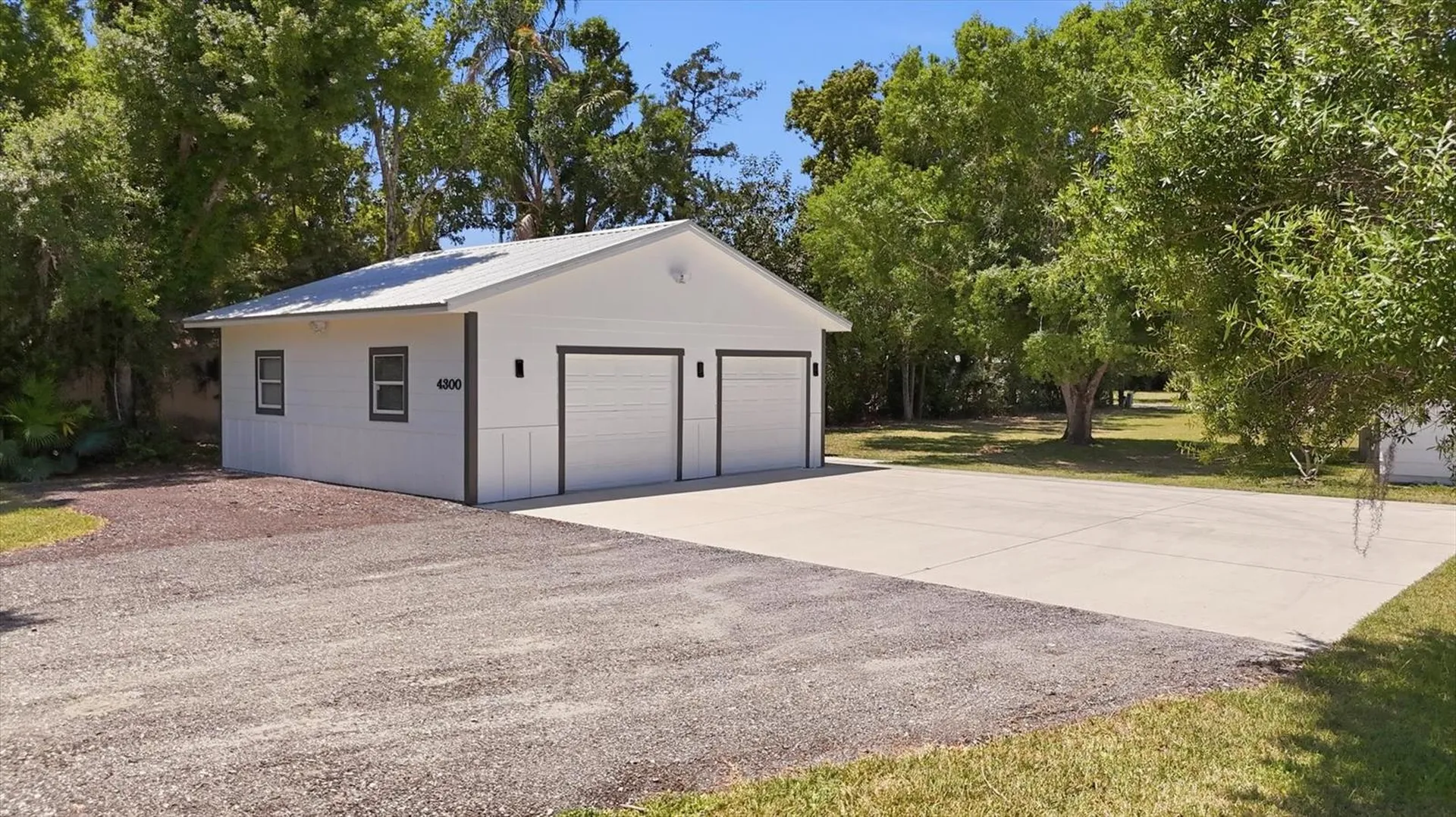 4300 Eastern Parkway Sarasota FL 34233