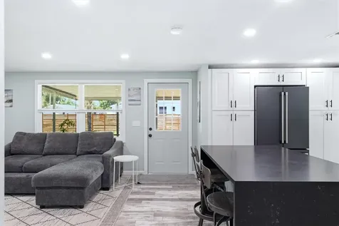 4300 Eastern Parkway Sarasota FL 34233