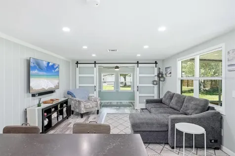 4300 Eastern Parkway Sarasota FL 34233